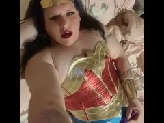 Wonder Woman cosplay 