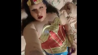 Wonder Woman cosplay 