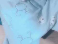 ペットボトルでおもらしする男子大学生 - Screenshot 1 of 16 - Amateur