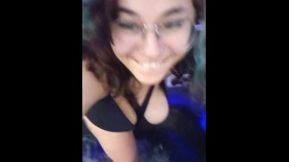 Primeira vez sozinha no motel 🤤 vídeo completo no StashBunny 