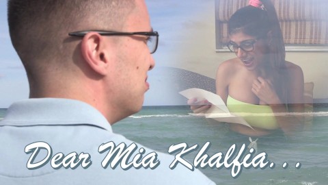 MIA KHALIFA - Bajándose con la polla (compilación)