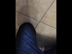 Morning pee desperation, before losing control in my jeans!