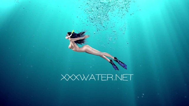 小柄な小さなおっぱいスキニーポルノスター Stefanie Moon