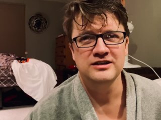 Uncut white guy quietly jerks off in his former bedroom while his parents watch TV downstairs!🤫🍆💦