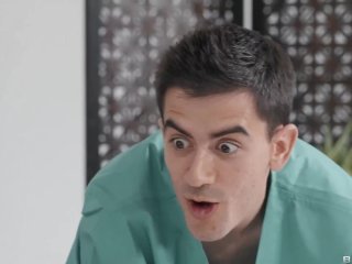 Sneaky Masseur Likes Big Tits - Dallas Playhouse / Brazzers screenshot number 0