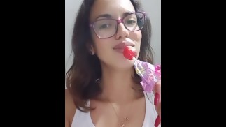 Правильно питаться.