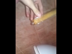 Сел на вантуз жопой! Первый раз на такую длину вошло! Подпишысь на меня в дальнейшем будет много! - Screenshot 4 of 16 - Anal