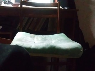 ОТЧИМ надрачивает и стонет