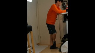 雙滲透 XXL 大雞巴在德國 twink 學院 男孩 與 拳頭 他媽的 (gayporn deutsch)