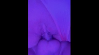 Возбужденная киска подросток 25 лет