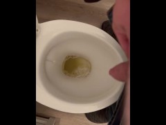Flaccid while peeing  - Screenshot 14 of 16 - Pissing