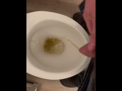 Flaccid while peeing  - Screenshot 8 of 16 - Pissing