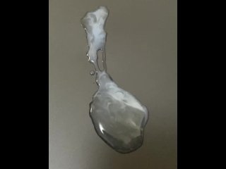 射精した精子が綺麗過ぎた