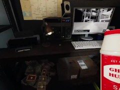 Ditzy Realtor Tries to Sell You A Haunted House!