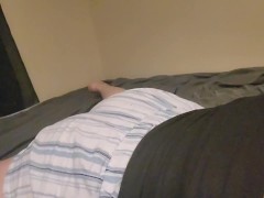 Milf talking dirty while humping bed - Screenshot 7 of 16 - Joi
