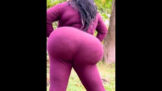 Natasha Crown - Amazon walking 