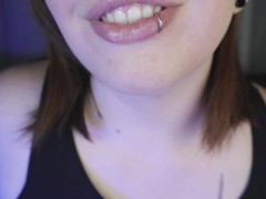 A Crowd on My Tongue - HD TRAILER