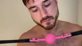 Humiliation gay capturé drain de sperme bdsm