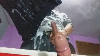 I come in my neighbor's panties after her