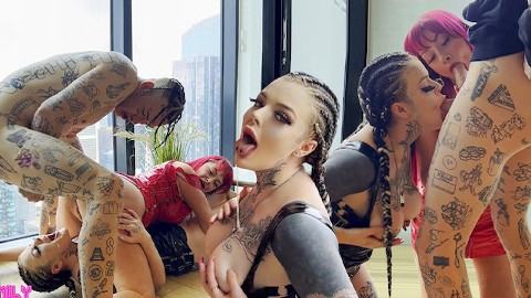 Horny Sluts Fuck In Penthouse For The Whole City To See!