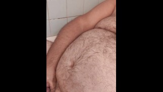 Голавль сам мочится играть