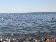 Lesbians Swim Naked in the Sea (Lily Slutty & LoveBanaxy)