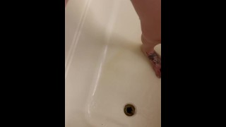 Pissing before squirting 