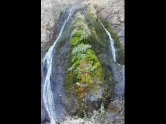 Обожаю делать минет на природе. Сосет член у водопада - Screenshot 1 of 16 - Outdoor