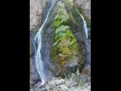 Обожаю делать минет на природе. Сосет член у водопада - Screenshot 4 of 16 - Pov