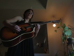 Trans girl plays her new song "Rainbow Brat" with a loop pedal!