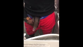 Jacking on the Airplane 