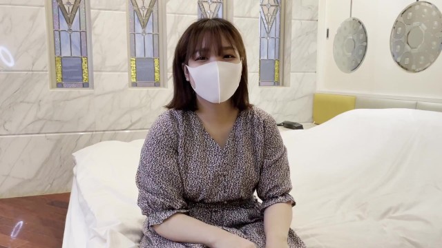 出会い系で知り合ったカフェ店員をしているGカップ巨乳なムチ素人が生フェラパイズリご奉仕