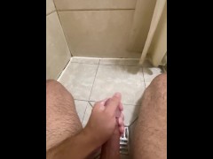 Powerful cumshot with a big dick while waiting for stepdaughter