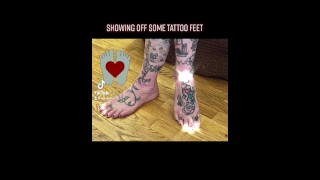 Pies tatuados