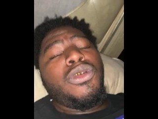 CocoBoo23 дает мне минет