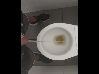 pissing, vertical video, rabo, pis