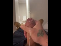 Quick cumshot on lunchbreak