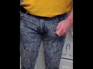 solo male, peed, vertical video, jeans piss