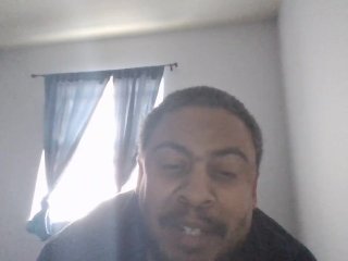 looking for girls to make video content with me here on pornhub