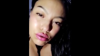 Хочешь увидеть мое лицо, пока они жестко дают мне?