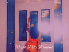 Royal Poly Punani ~ Milf Masterbation