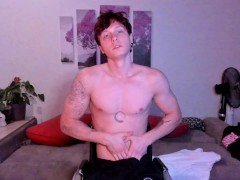 Striptease - Screenshot 14 of 16 - Hot Guy