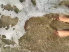 ASMR - Ocean waves and feet in the sand - Screenshot 3 of 16 - Relax