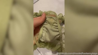 Big hairy pussy leaves all juices on panties