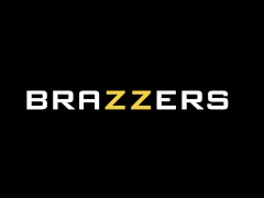 Call of Booty - Violet Starr / Brazzers - Screenshot 16 of 16 - Brazzerstrailers