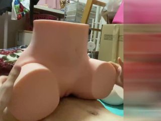 オナホに種付けするオタク