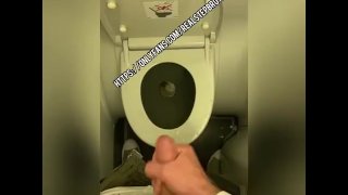 Masturbando banheiro de avião