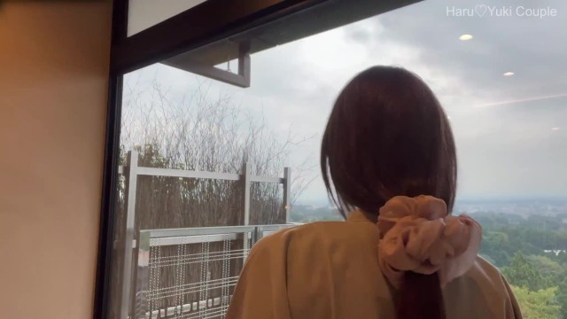 【素人】絶景!?貸切露天風呂での野外フェラ＆生SEX 素人カップル/美少女/色白美乳/中出し/フル動画(23分)/일본여대생과질내사정섹스