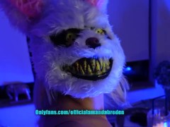 Halloween Special - Busty Amanda Bredén 