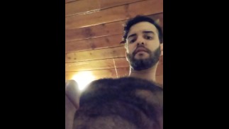 Папи хвастается